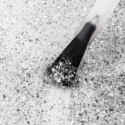 Top Coat Drop Flakes utan klibbigt lager NTN Premium Silver för naglar 7g