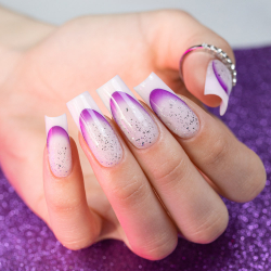 Top Coat Drop Flakes utan klibbigt lager NTN Premium Silver för naglar 7g