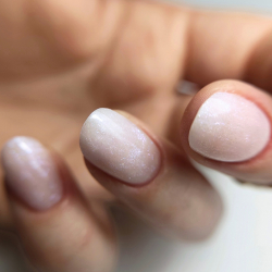 HEMA-Fri UV builder glittergel Dazzle In Pink BrushUP tixotropi för naglar 12g