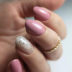 Gellack BrushUP Pink Heartbreaker kall rosa för naglar 5g