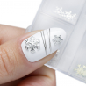 Guld och silver snöflingor nagelsmycken i olika former för nageldesign